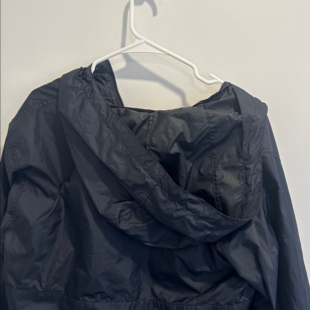 Black Jacket Size Medium - Picture 6 of 6